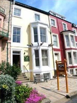 Pinewood House Hotel Whitby Buitenkant foto