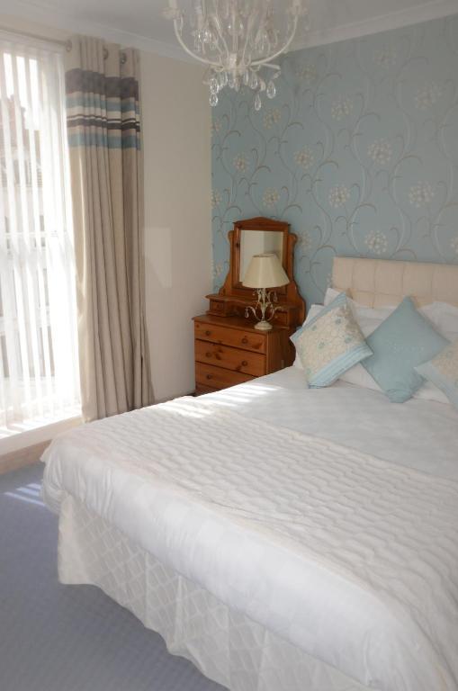 Pinewood House Hotel Whitby Buitenkant foto